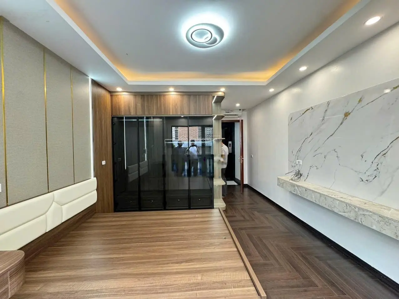 Nhỉnh 12 tỷ có ngay em chân dài nhà mới. Phố Lâm Hạ, Quận Long Biên