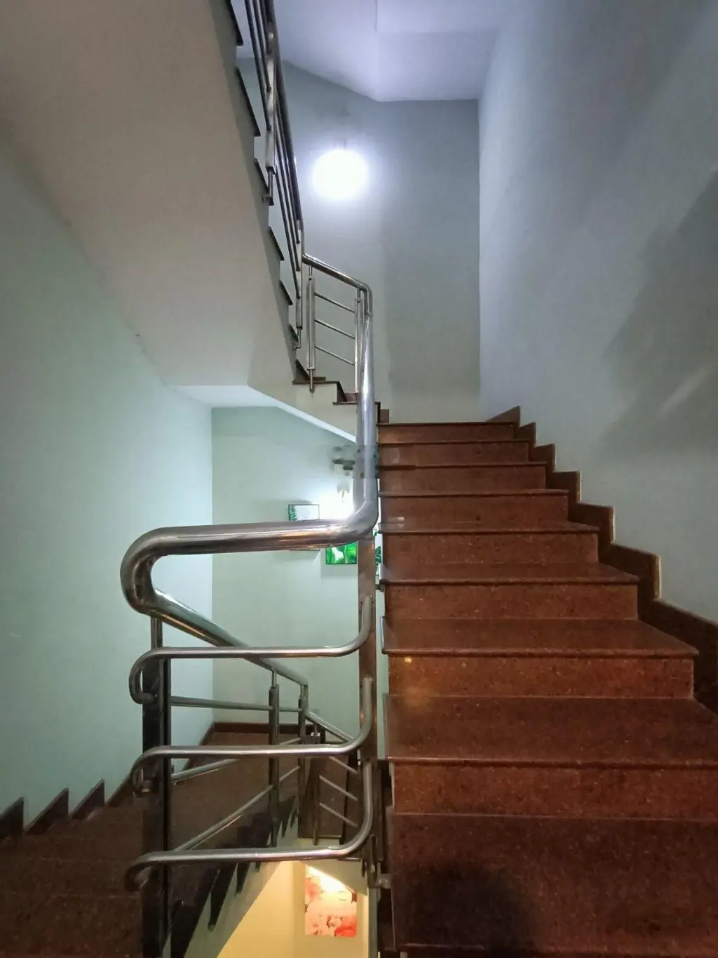 Bán CHDV 5 tầng mặt tiền Nguyễn Bá Huân, DT 12,5x17 giá 60 tỷ TL