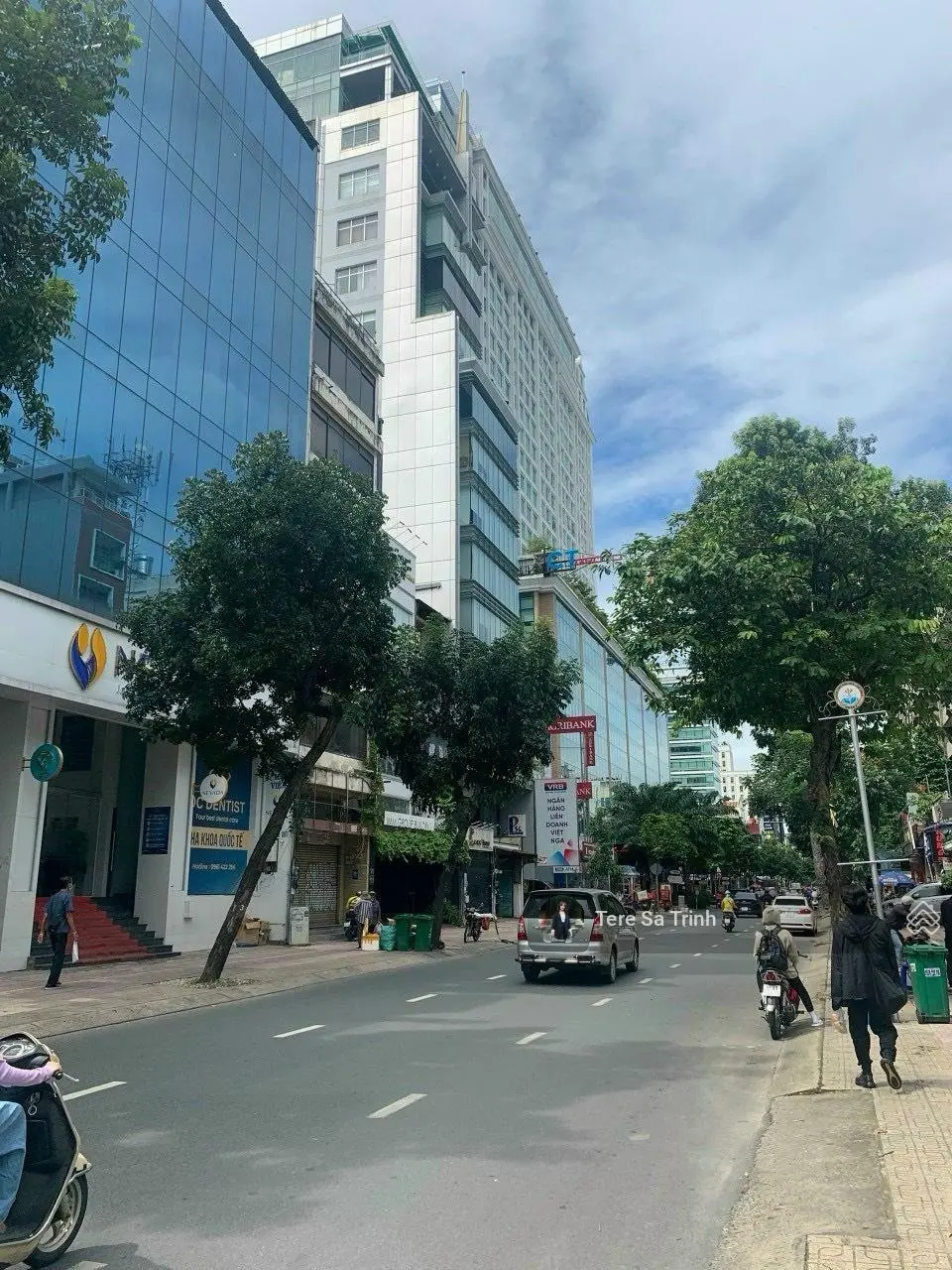 Vị trí siêu đắc địa! Ngay Chợ Bến Thành MT Lê Thị Hồng Gấm, Quận 1(8x20m) HĐT 300 triệu/th 90 tỷ