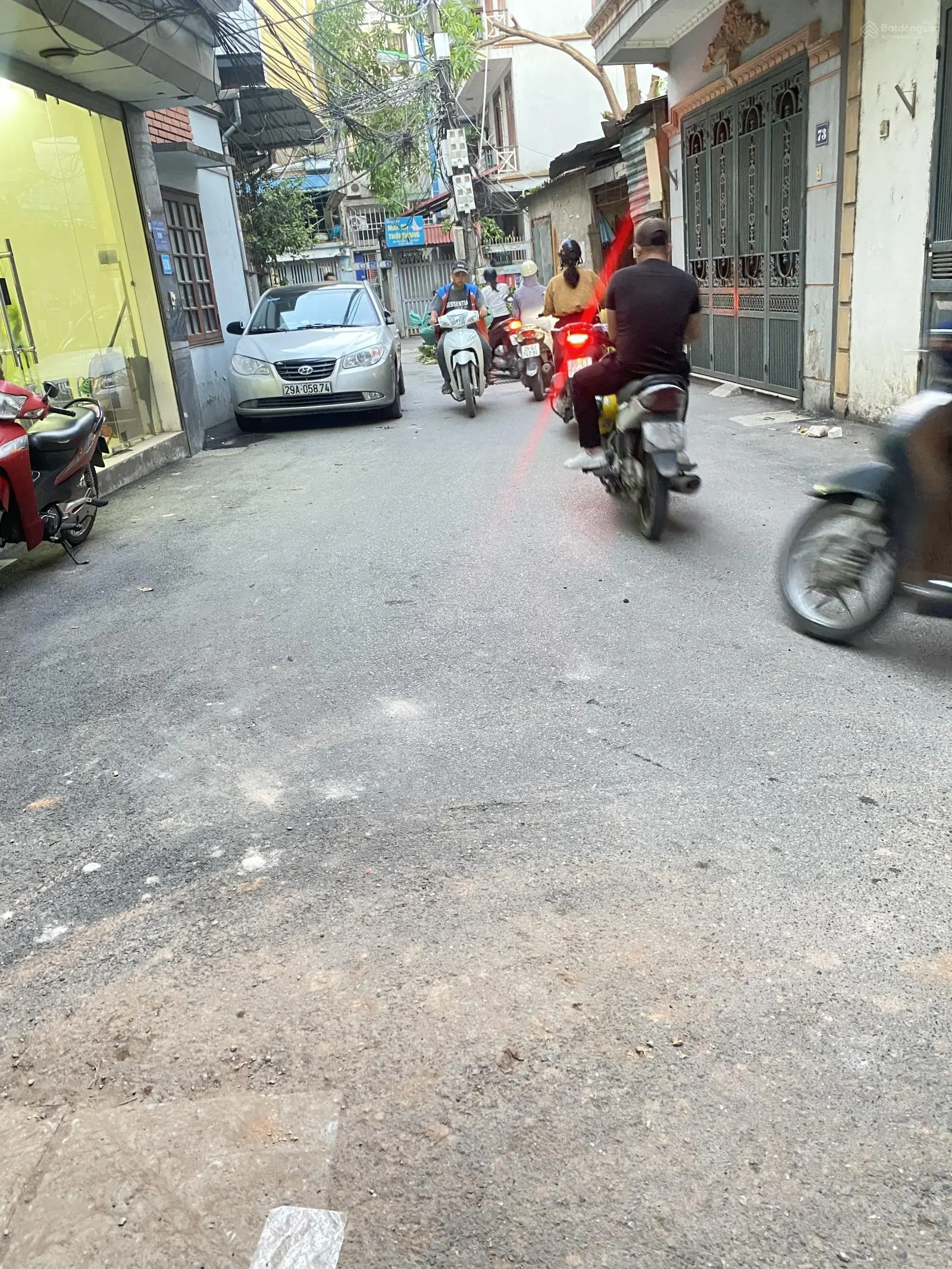 NHÀ PHỐ VŨ TÔNG PHAN 100M2 - NGÕ Ô TÔ - KINH DOANH - LÔ GÓC - NGÕ THÔNG - 3 TẦNG 4 NGỦ RỘNG