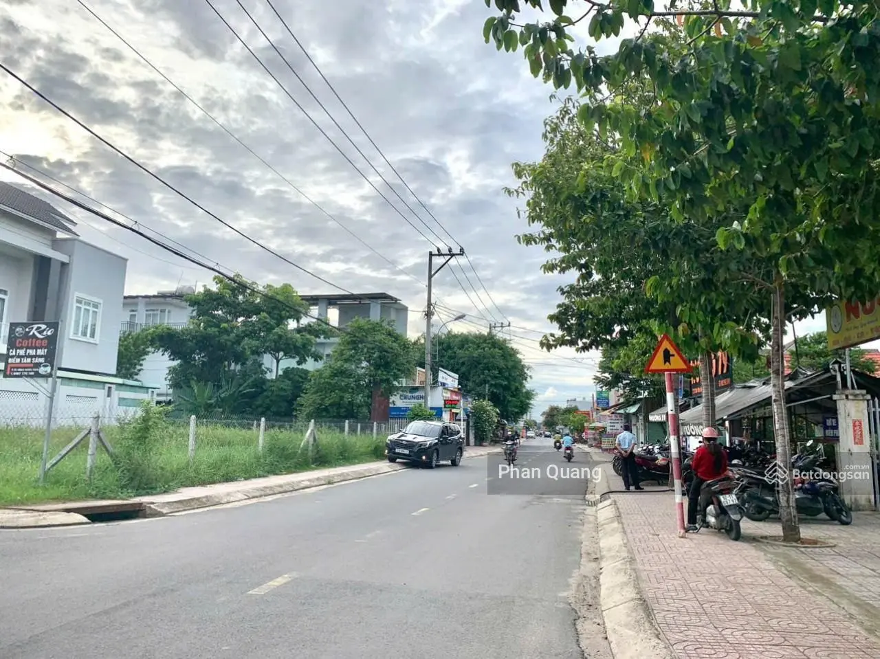 Cần bán 2 lô đất liền kề trung tâm thị trấn Củ Chi, Diện Tích: 100m2/lô, Sổ hồng riêng Giá: 1.4tỷ