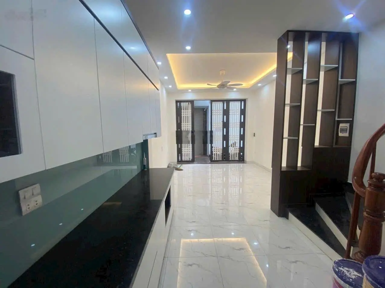 Bán nhà Nhân Mỹ, Nam Từ Liêm, nhà dân xây độc lập, 6 tầng mới tinh, ngõ thônv thoáng, ở cực sướng