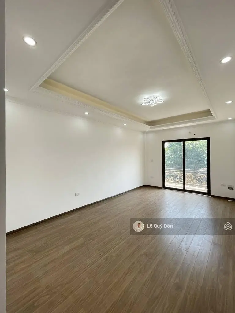 Hàng đã tuyệt chủng. Chỉ 9 tỷ. Sài đồng 50m2 x 6 tầng thang máy, ngõ ô tô tránh