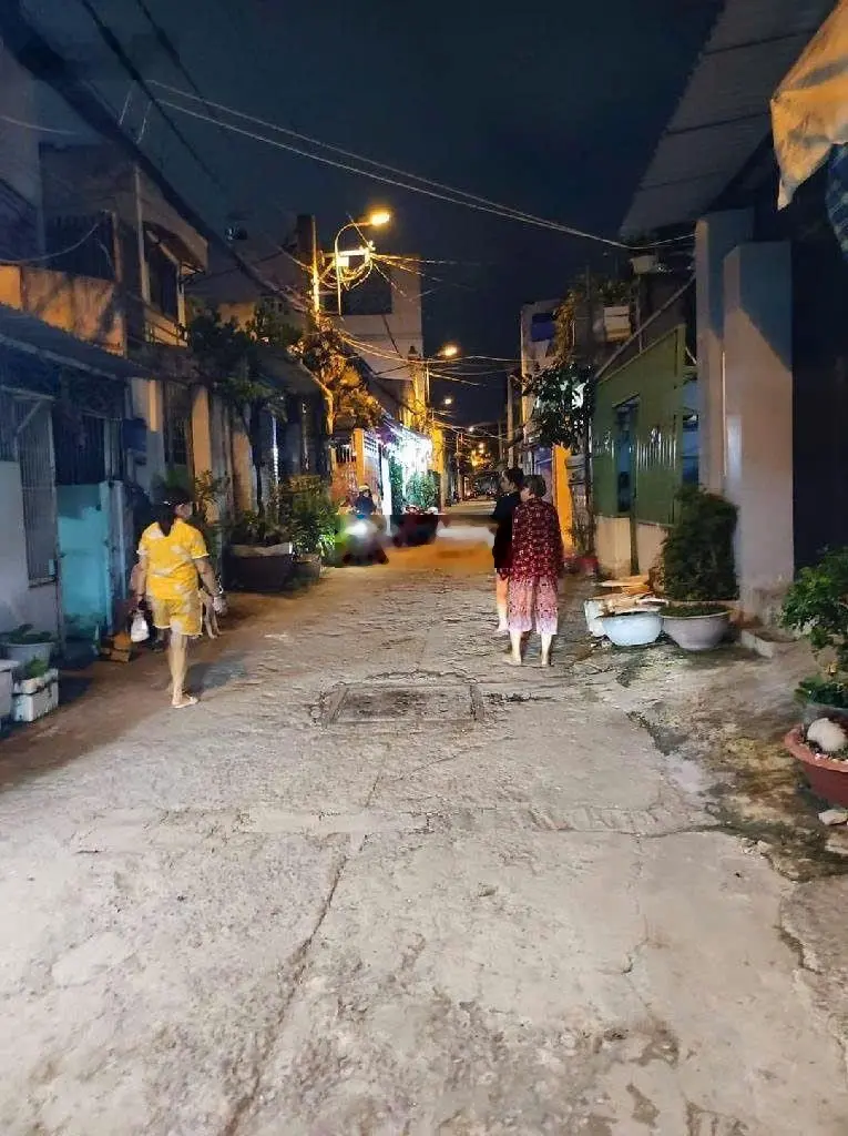 Nhà 2 tầng mặt tiền đường Thạnh Lộc 04, phường Thạnh Lộc, Q. 12, DT 114m2 (6mx19m). Hẻm ô tô 6 tỷ