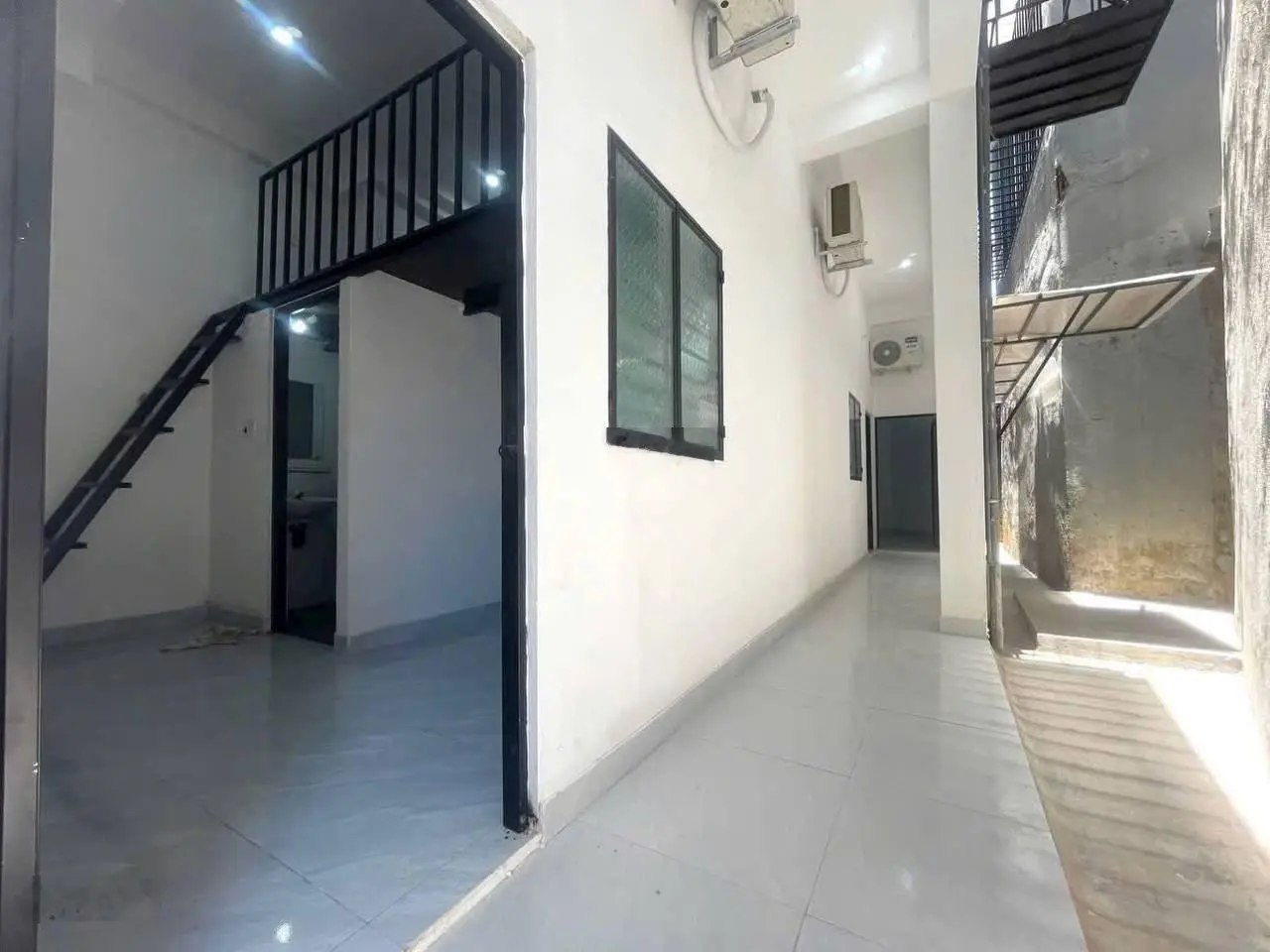 Bán nhà 3 tầng có 17 phòng Trọ Mới Xây Hoàng Diệu | 17 phòng | Dòng Tiền 50tr/tháng | Giá 5,x tỷ