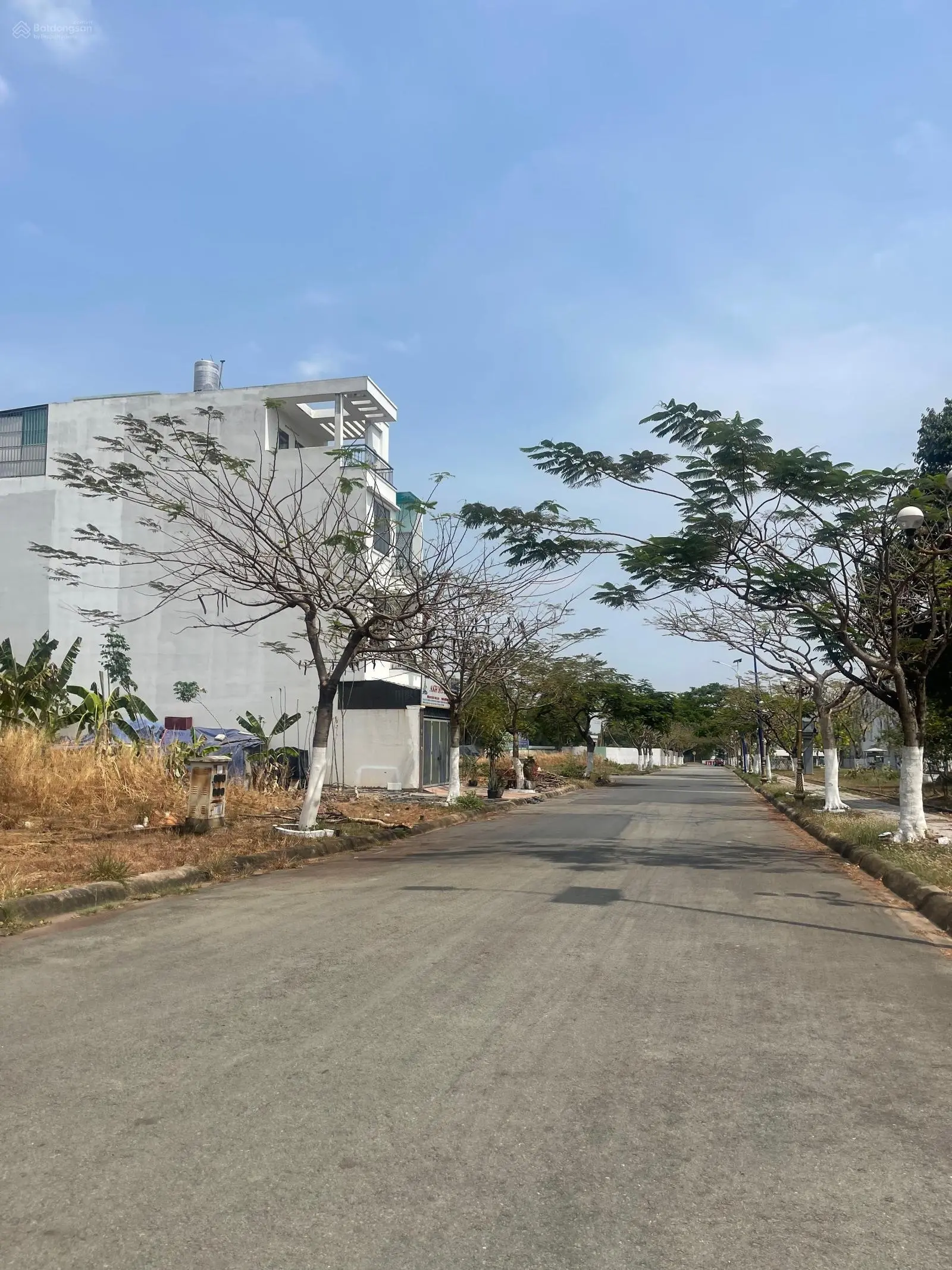 Chúng tôi bán gấp đất 100m2, 300m2 đẹp nhất KĐT Bình Nguyên, cập nhật giỏ hàng: 0933 080 ***
