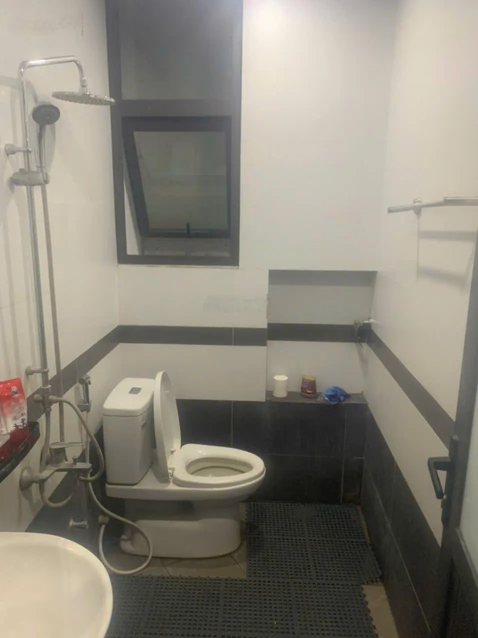 Tôi cần bán căn nhà Huyền Kỳ, Hà Đông, Hà Nội, mặt view vườn hoa, đẹp nhất khu 9.4 tỷ