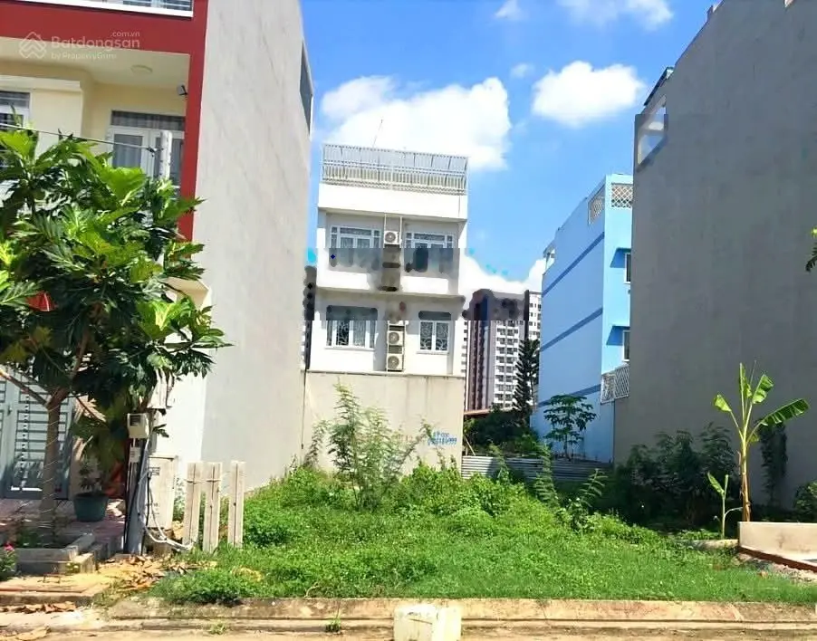 Cần bán gấp lô 120m2/900tr, SHR, mặt tiền Vườn Lài gần trường mầm non Sơn Ca, An Phú Đông, Q. 12