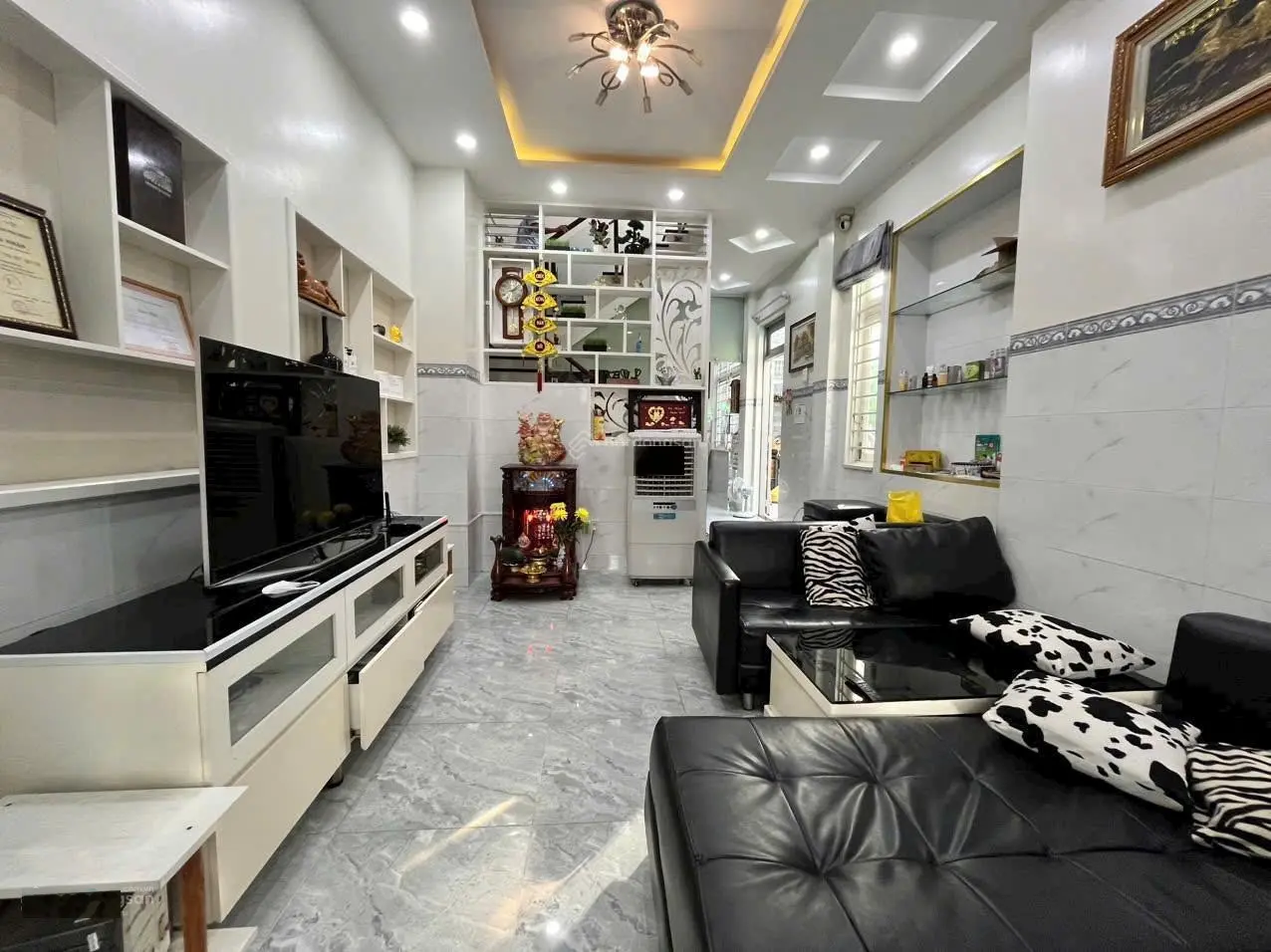 Kẹt Tiền nên cần bán gấp nhà đẹp Phạm Văn Đồng, Hiệp Bình Chánh, Thủ Đức, 85m2, giá 8,39 tỷ