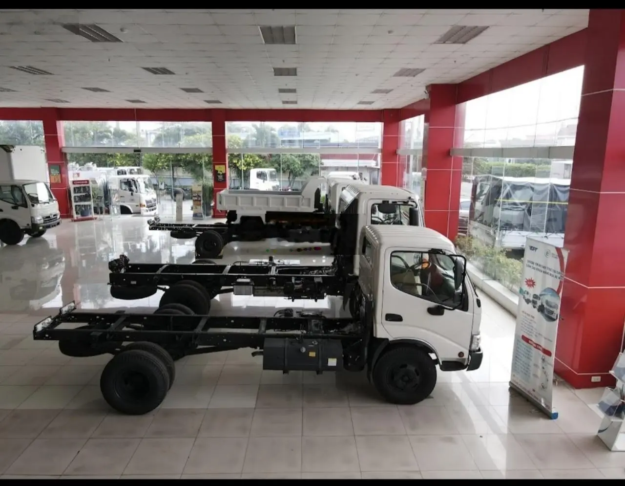 Mặt tiền QL1A ngay Đoạn UBND Quận 12, DT khủng gần 13.000m2 full thổ, cho thuê 6tỷ. Giá cực hót