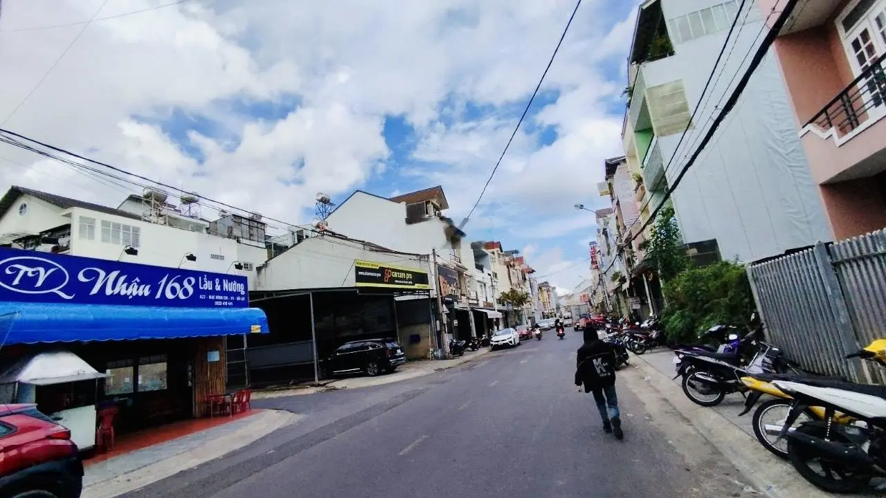 Bán lô đất Mạc Đĩnh Chi- phường 4 Đà Lạt- ngay trung tâm phố- thích hợp kinh doanh- đầu tư...90m2