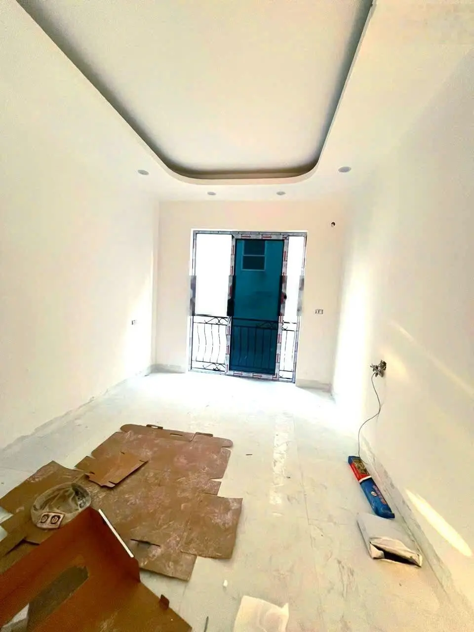 Bán căn S2 33m2x4T, 3.05 tỷ,ngay Đông La, cách Vàng Đai 4 300m