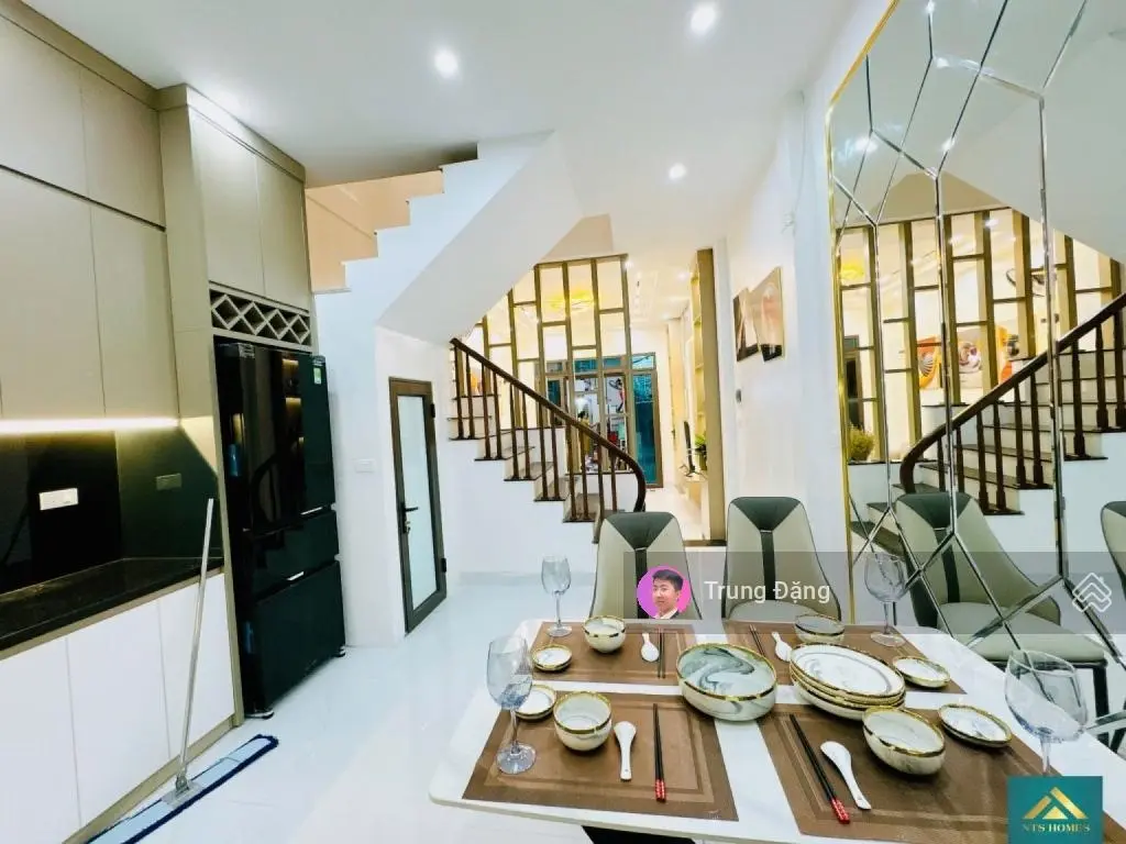 Bán nhà Kim Ngưu - ful nội thất - 38m2 chỉ 6.25 tỷ - 5 phòng, vừa ở vừa cho thuê ngon