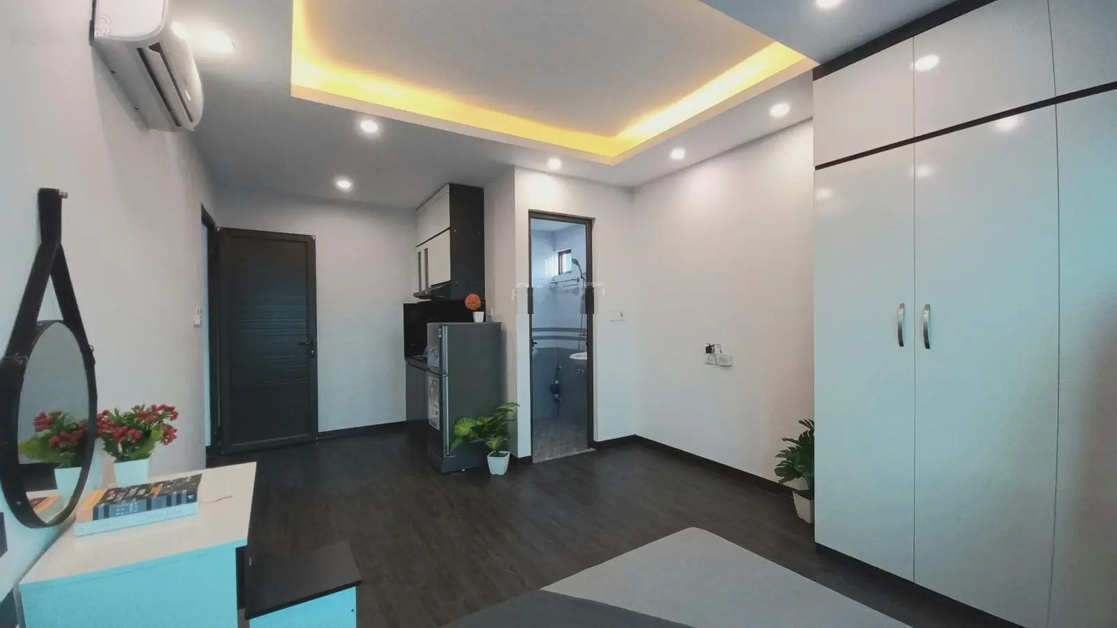 Bán gấp tòa CHDV xây mới hiện đại 58m2x7 tầng đầy đủ nội thất, giá 12.9 tỷ, phố Thụy Khuê, Tây Hồ