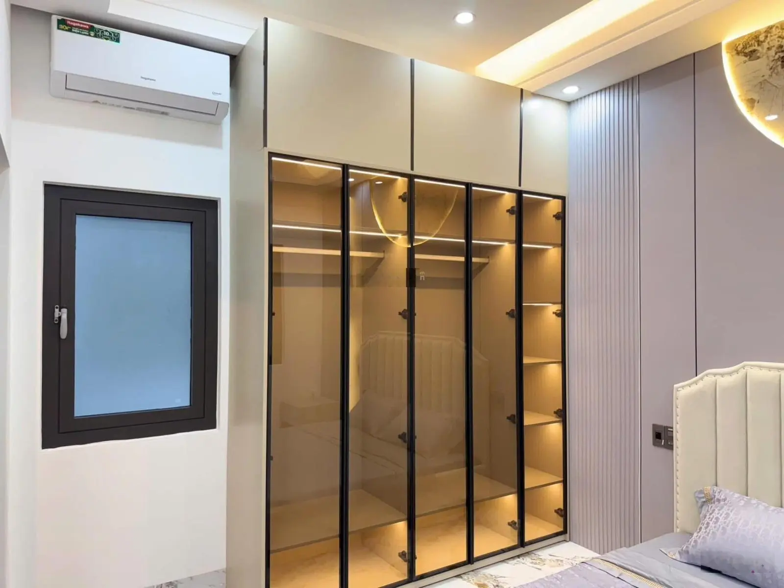 Nhà 3 tầng 3 mê full nội thất cao cấp đường 5m5 Hoà Minh 22