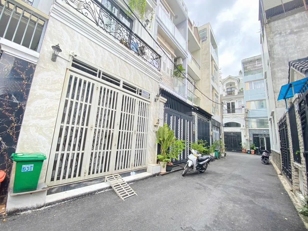 Metro Bình Thọ Thủ Đức, căn góc 3 tầng, hẻm xe tải, đầu tư tốt