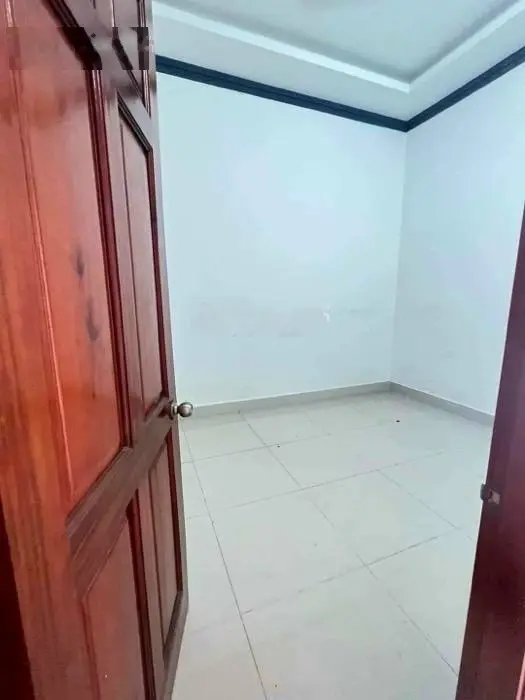 Hiếm - bán nhà 1T1L 60m2 - HXH Lò Lu - giá chỉ 4.4 tỷ