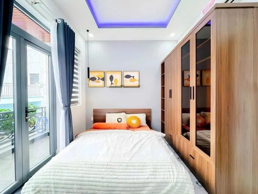 Bán nhà mới 3 tầng Huỳnh Tấn Phát, 4.1x13m, gần liền kề Phú Mỹ Hưng, 5.x tỷ