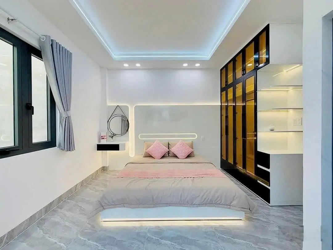 Chính Chủ Bán Gấp Căn Siêu Đẹp Cho Anh Chị Nguyễn Văn Đừng P5 Q5,57.2m2,Giá 7 tỷ 1 Sổ Hồng Riêng