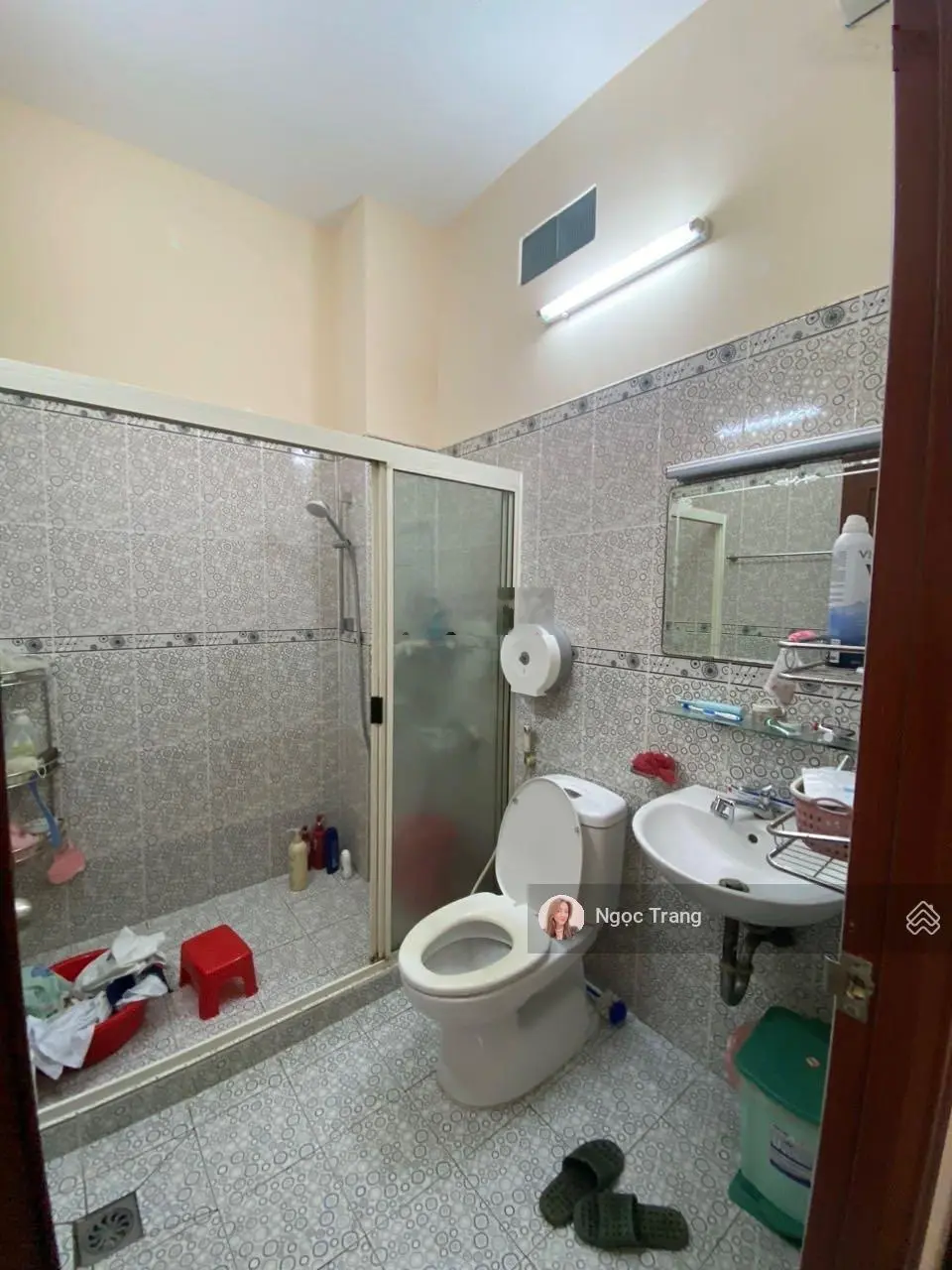Bán nhà đường 12m xe tải Bình Lợi - Đặng Thuỳ Trâm P13, 4T mới cứng 4.8x19m, phù hợp ở và cho thuê