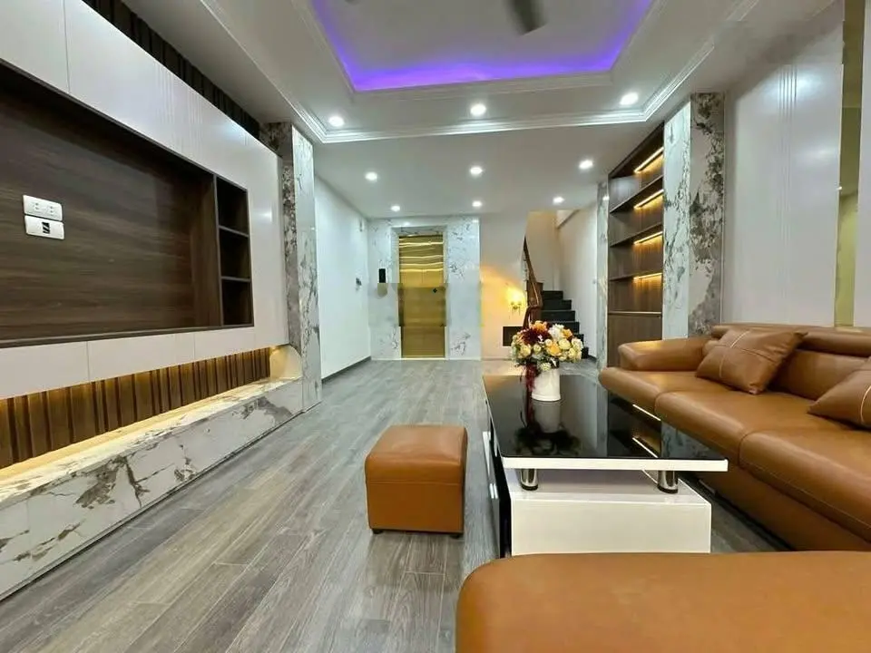 Siêu phẩm phân lô giải phóng - thanh xuân - dt 52m2 - 7 tầng - mt 4.2m - ô tô ngủ - view biệt thự.