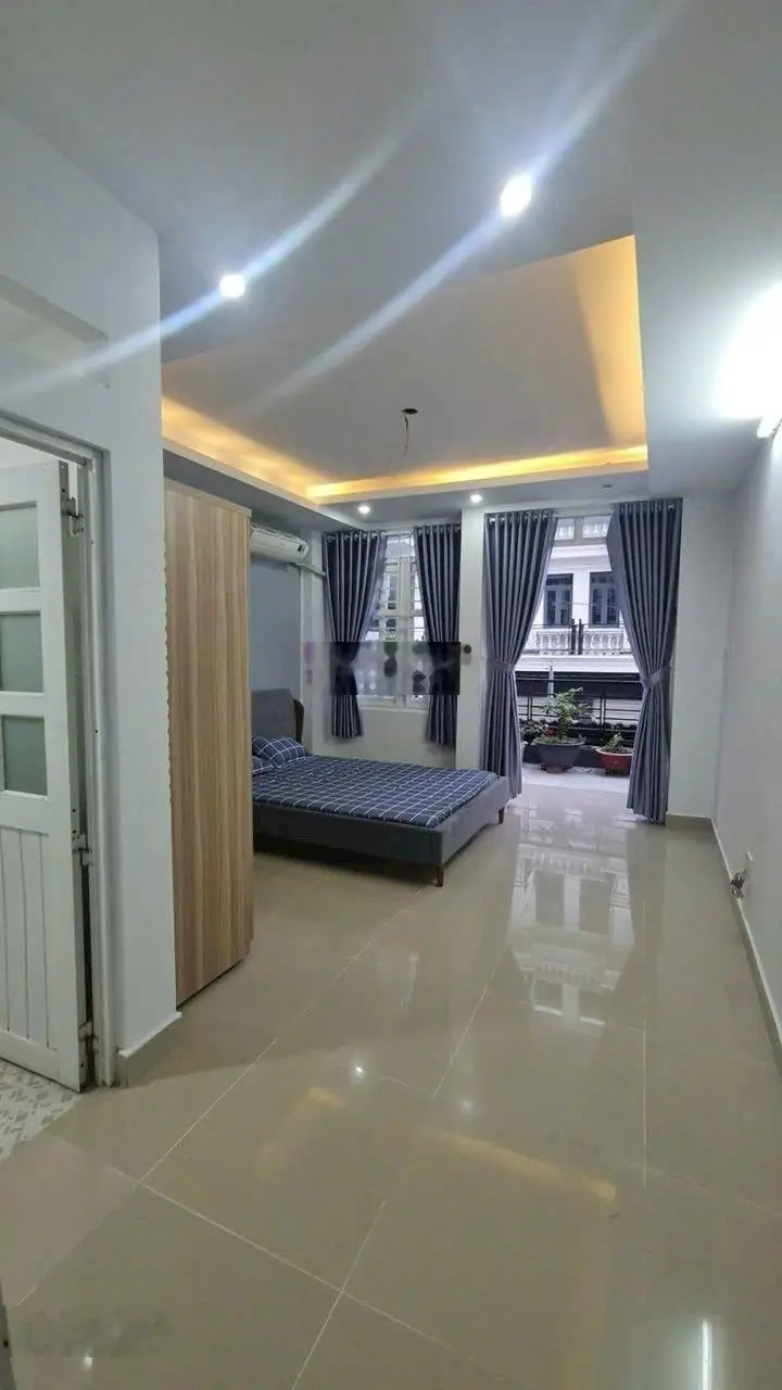 Bán nhà Tô Ngọc Vân, Q12 DT: 4 x 14.5m SHR, hoàn công đủ, xe hơi ngủ trong nhà. Vị trí đẹp