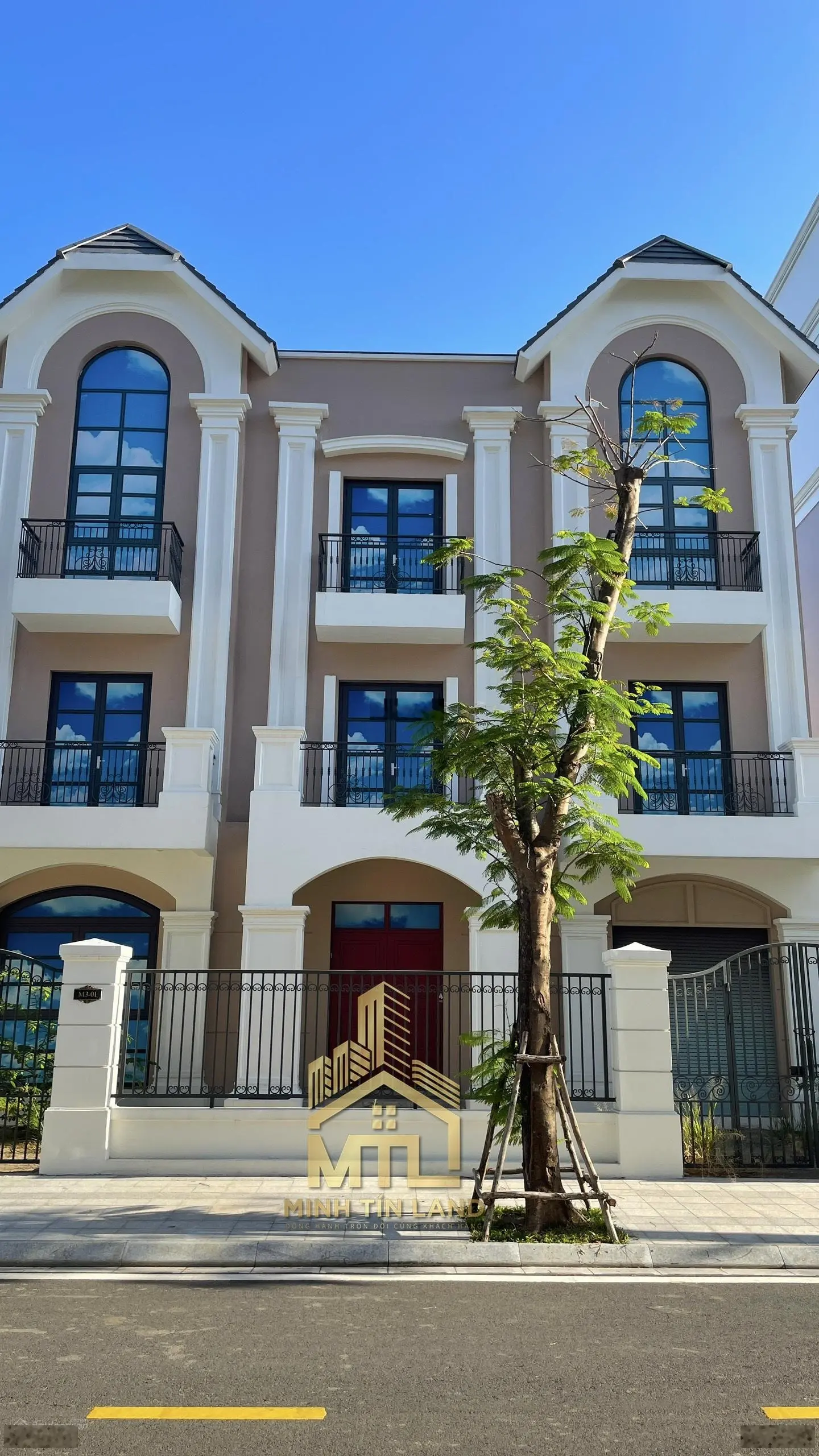 Bán nhà liền kề giá tốt tại vinhomes grand park, 20 tỷ, 144m2. lh 0828 030 *** thiện