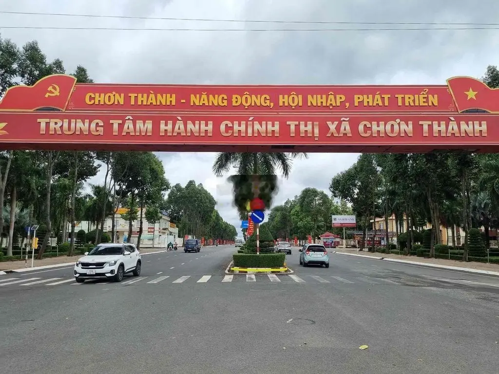 80.000m2 đất 2 mặt tiền quốc lộ tại Chơn Thành: 260x300m
