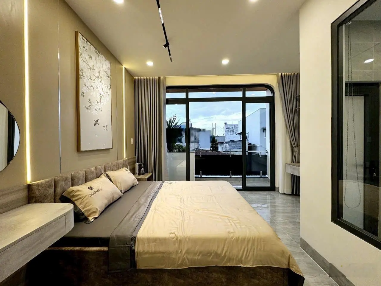 Cô Hai chuyển chỗ ở cần bán nhà Hồng Bàng, Quận 11. Giá rẻ 4,8 tỷ. DT: 60m2 (4x15m). 1 trệt 2 lầu