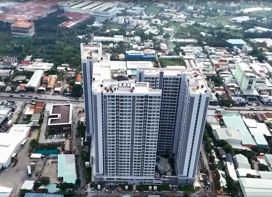 Bán 1 Căn 1 PN tầng cao ở The Rivana rộng 51m2 giá 1,88 tỷ( thương lượng).Cọc 800 tr nhận nhà.