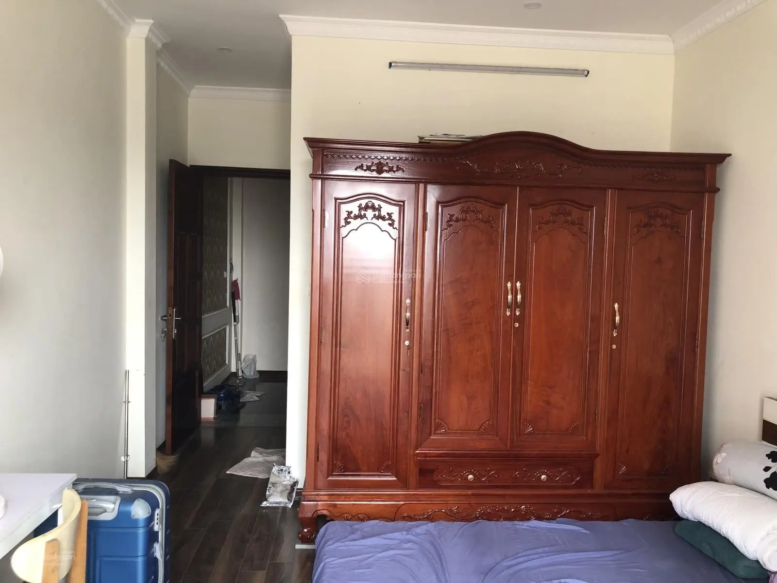 Bán gấp nhà ngõ 206 cổ linh vị trí đẹp nhất khu vực aeon long biên. nhà xây 5 tầng - ô tô đỗ cổng