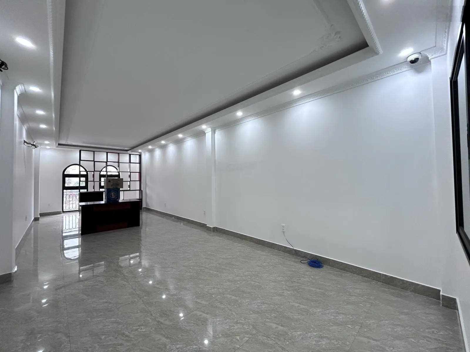 Nhà dân xây độc lập, TĐC Vườn Hồng vẫn còn mới nguyên, 3 tầng, 4 tỷ 7