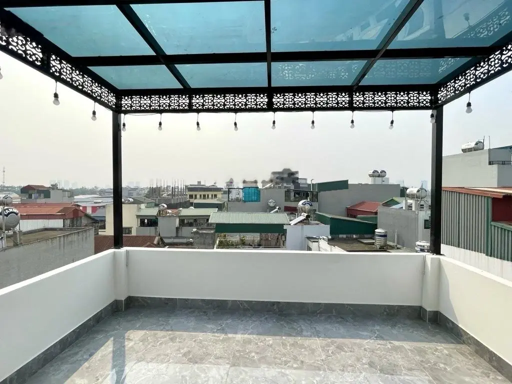 Nhà đẹp Phố Trạm 46m2 ,7 tầng gara ô tô thang máy kinh doanh ở ngay