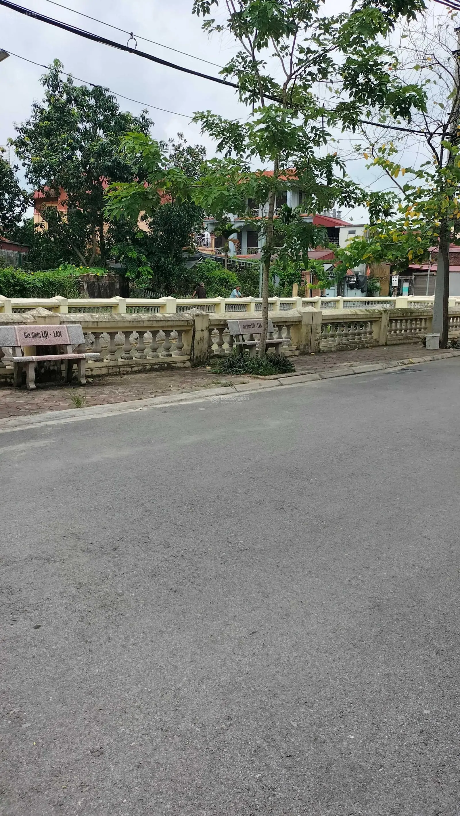View hồ vườn hồ Long Biên* kinh doanh - nghỉ dưỡng, 3 tầng x 90m2 bề thế, MT 8,2m, ô tô đỗ ngày đêm
