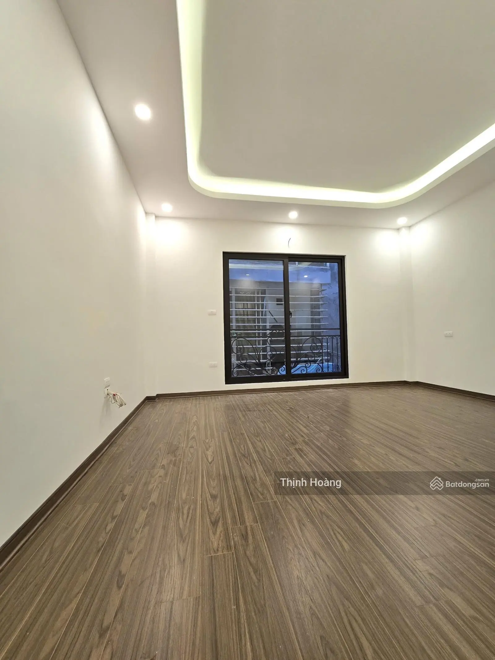 Bán nhà Nguyễn Văn Cừ 51m2, 5 tầng, 5 phòng ngủ giá 8,6 tỷ