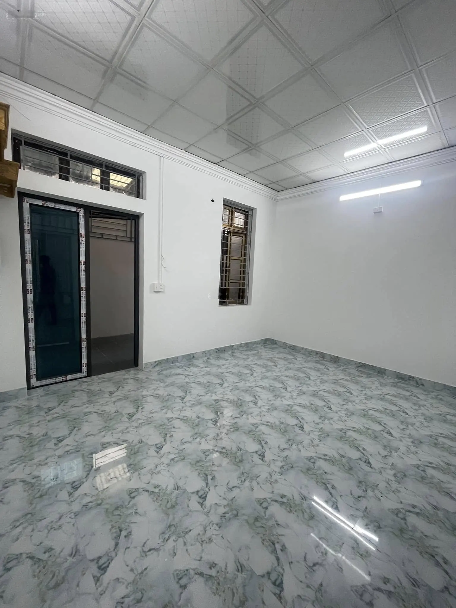 Nhà ngõ Trịnh Khả Gần sân bóng chim 4 mùa, hồ cầu bố, UBND p Đông Vệ chir hơn 900tr