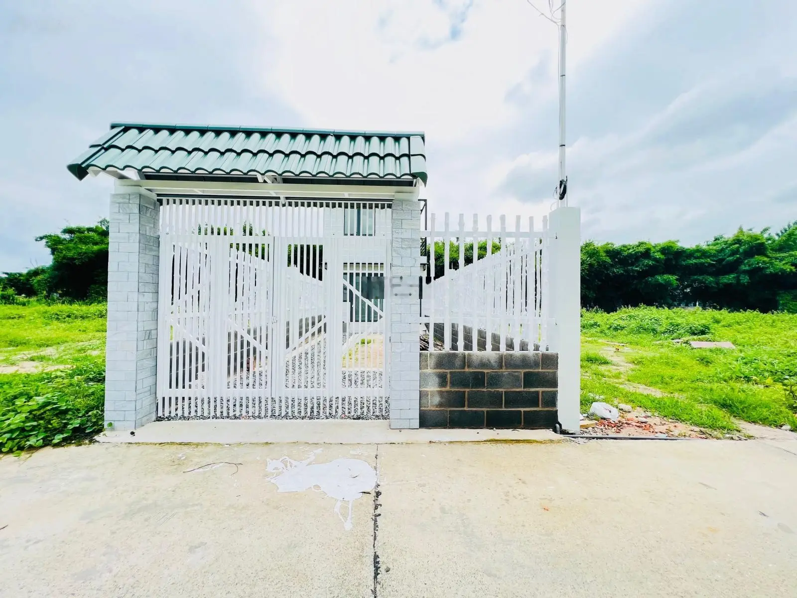 Bán đất Long Mỹ - TT Phước Hải 1000m2, MT 33m giá tốt đầu tư xây nhà vườn
