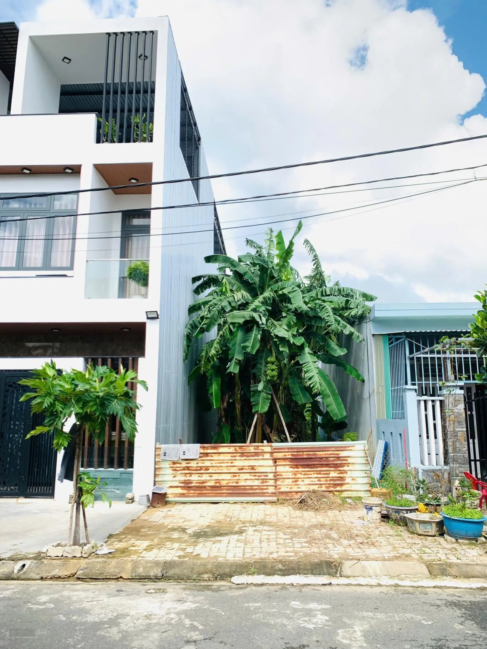 Bán gấp đất mặt tiền Gia Tròn 2 gần ủy ban phường Hòa Hiệp Nam sạch đẹp