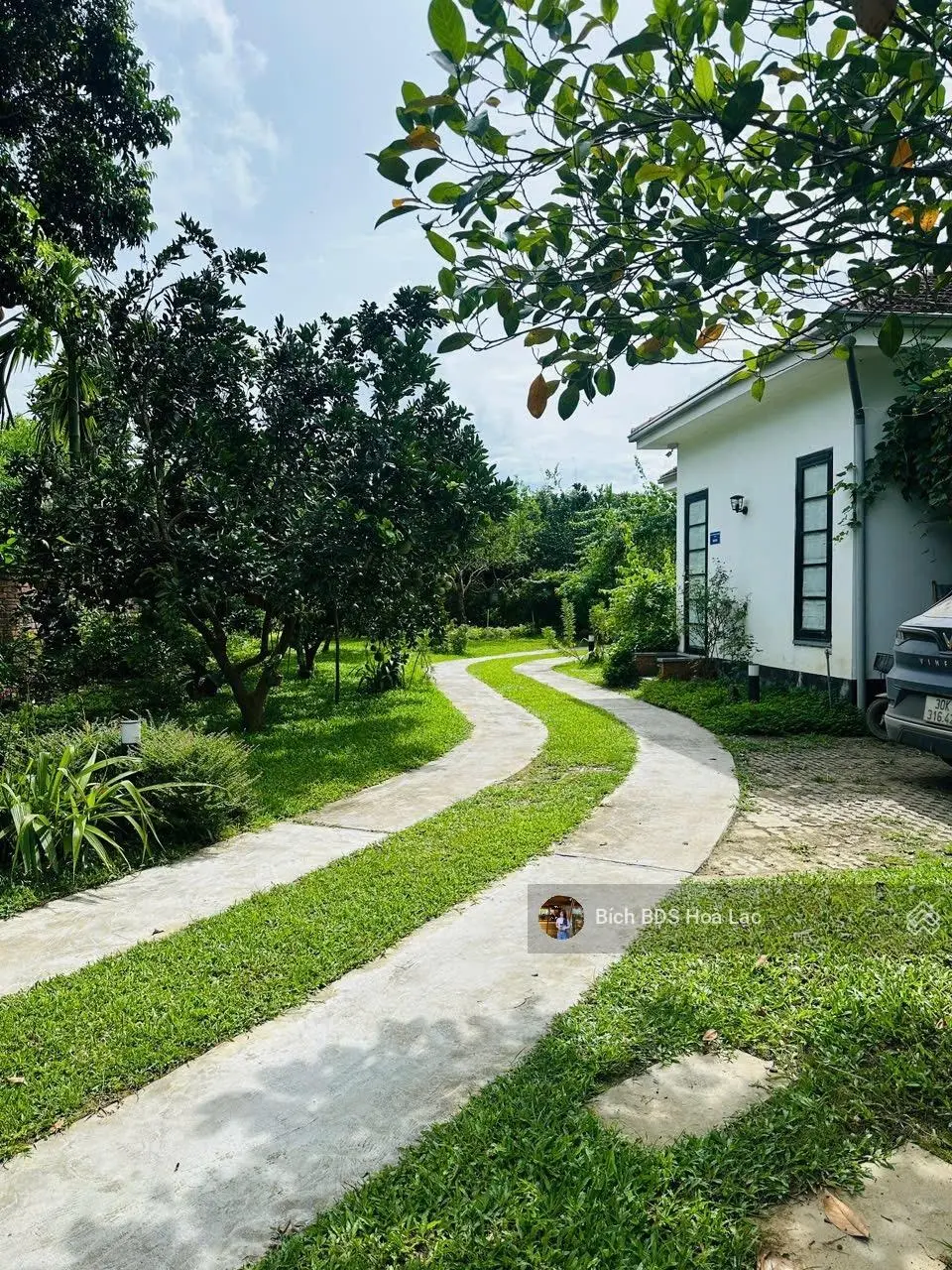 Bán đất gần Hồ Yên Bình, Thạch Thất, DT 903m2 mặt tiền hơn 40m