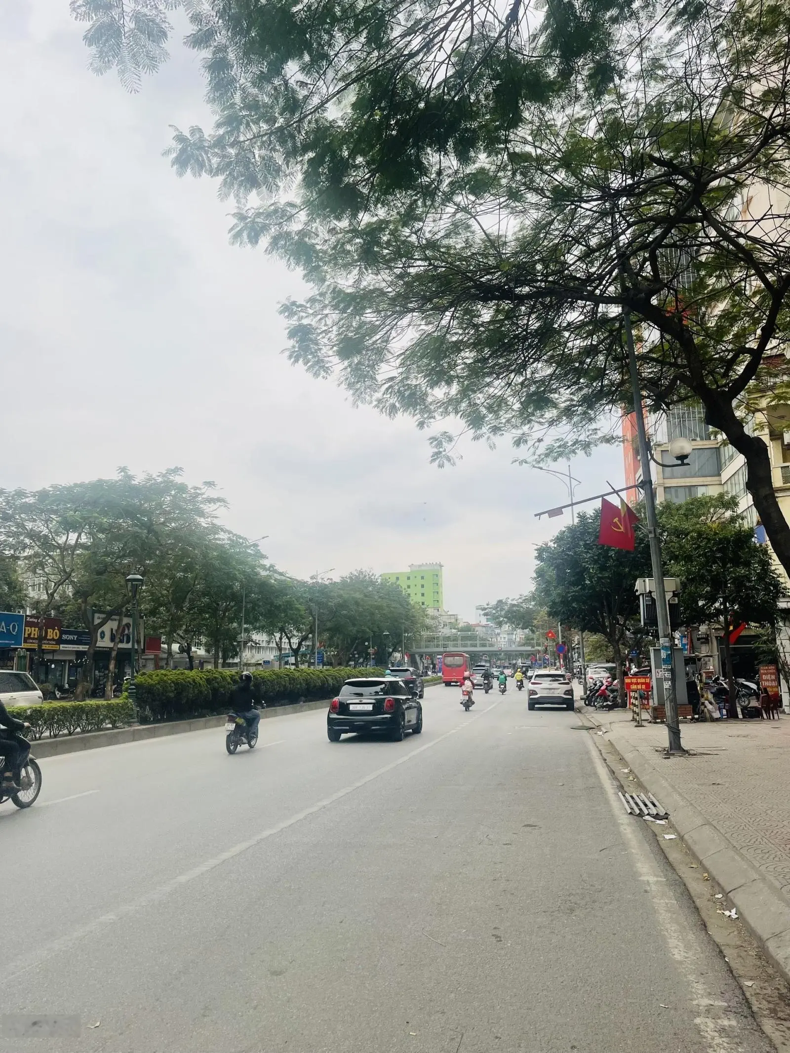 Bán siêu phẩm nhà mặt phố nguyễn văn cừ, lb, hn. kd đỉnh, văn phòng, cho thuê, vừa ở vừa qly