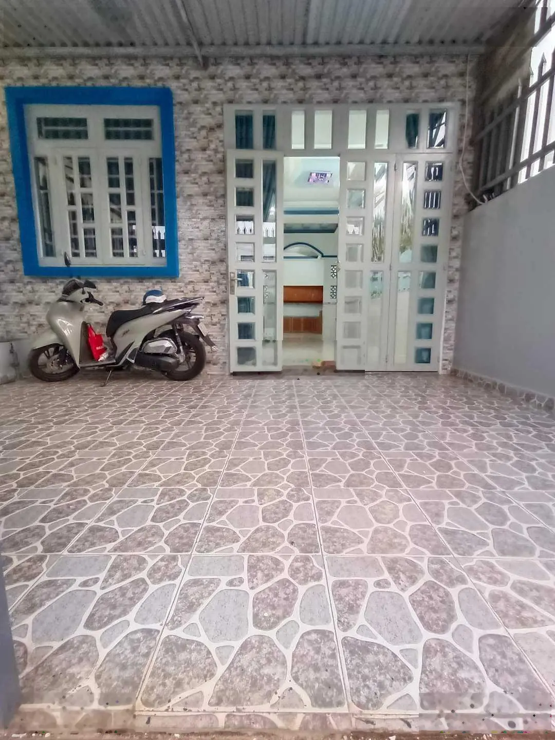 NHÀ 6x16 ĐÚC 1 TẤM 1/ NGUYỄN THỊ SÁU VÀO 50M HẺM THÔNG XE HƠI GẦN CHỢ THỚI TỨ.