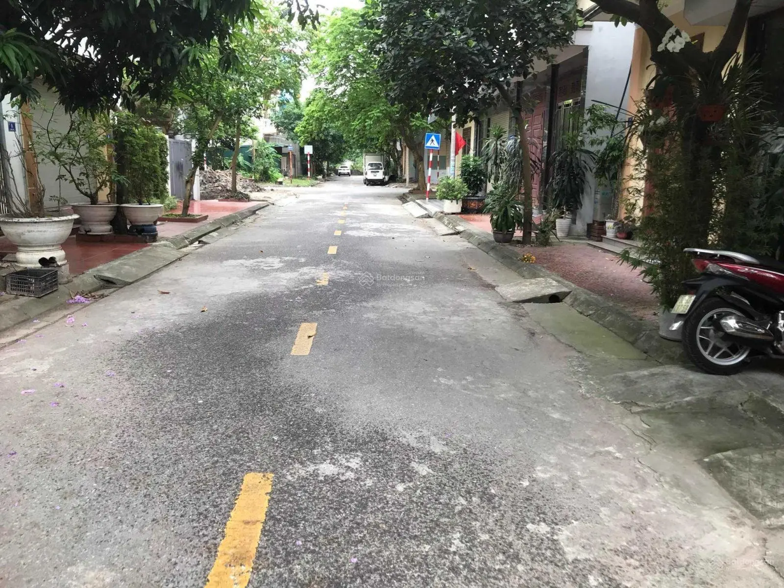 Cần bán lô đất hướng Đông tại khu Vạn Phúc, Thanh Bình. Diện tích 76m2