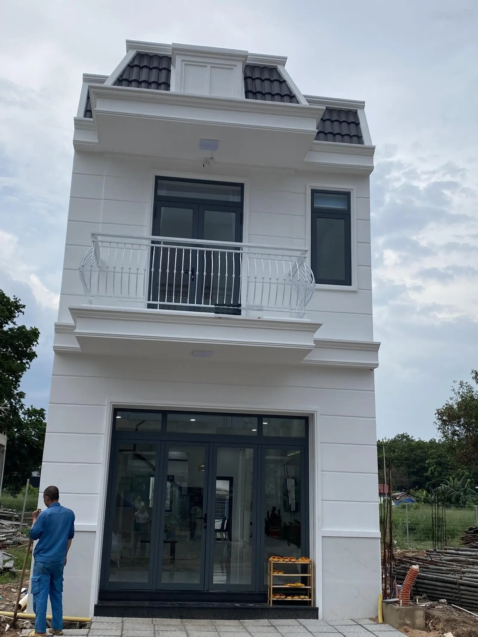 Bán shophouse tại Gia Khải Luxury, Hùng Vương, An Điền, Bến Cát, Bình Dương, 2,9 tỷ, 72m2