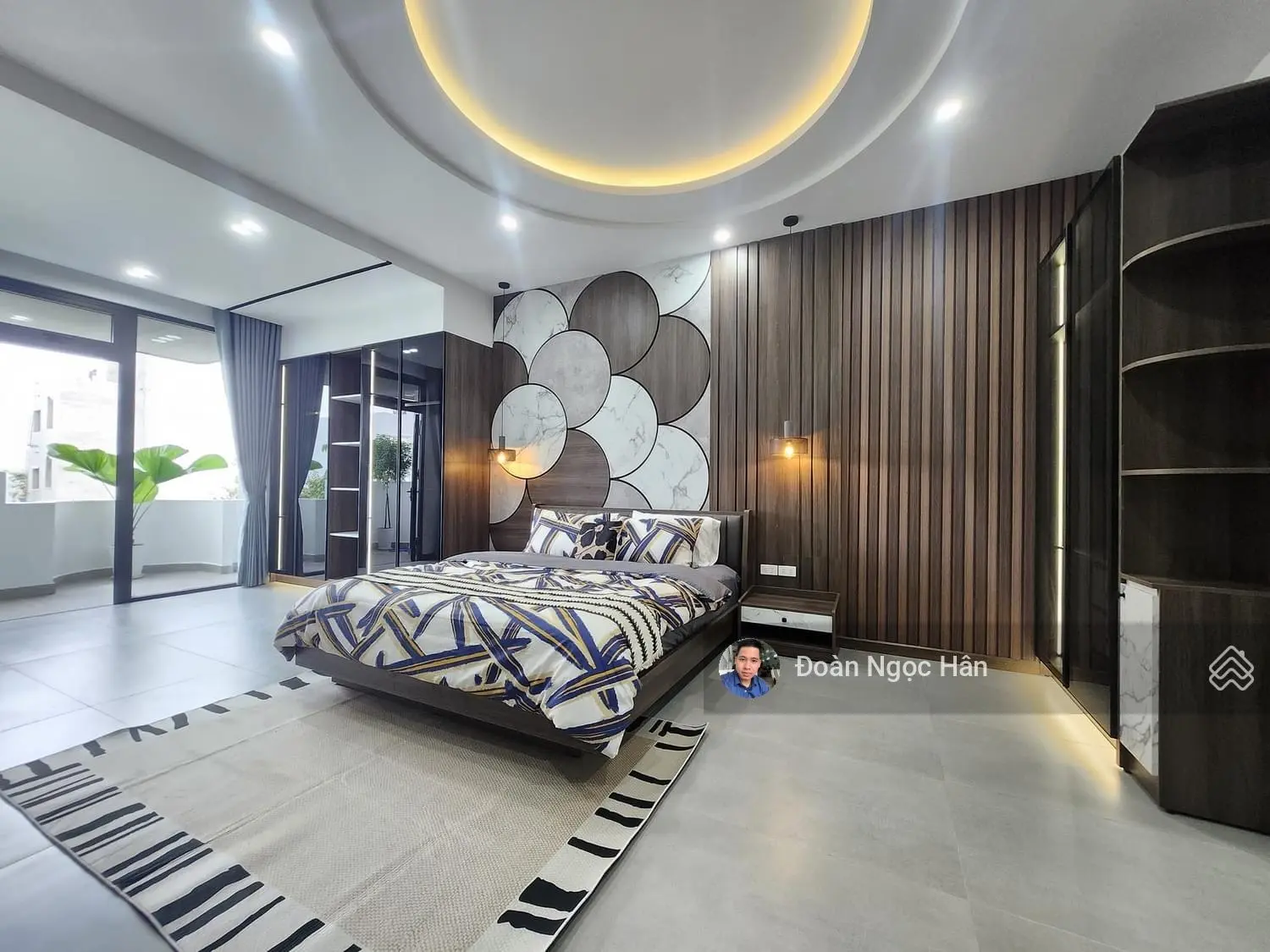 Căn nhà VIP sát biển full nội thất