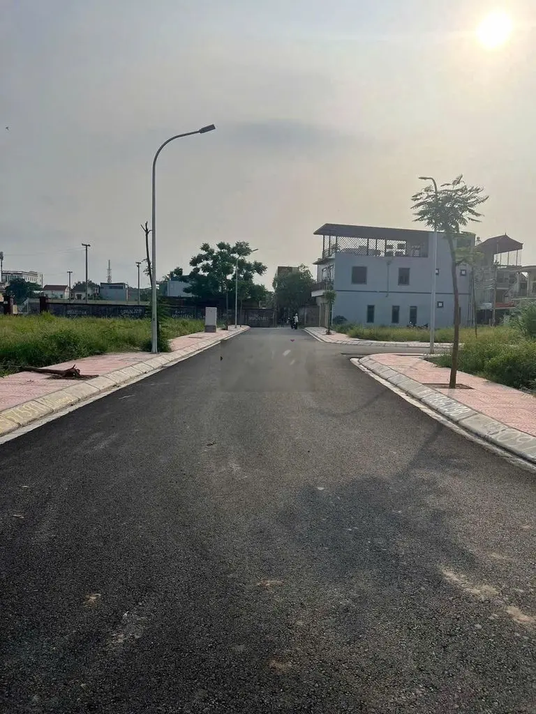 hơn 2,7 tỷ xíu 84m2 đất phân lô trung tâm thị trấn An Dương, đường 6m