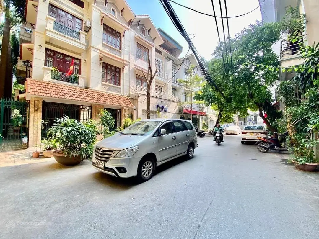 Cực hiếm, bán nhà Hàm Nghi - Nguyễn Đổng Chi, 45m2, 5 tầng, lô góc, 2 mặt đường ô tô, giá hơn 12 tỷ