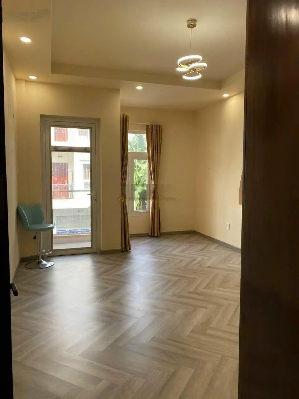 Bán nhà mặt tiền đường Số 62, P.Phường Thảo Điền, Q3. Diện tích: 6,4m x 17,2m - CN 90m2. Trệt 3 lầu