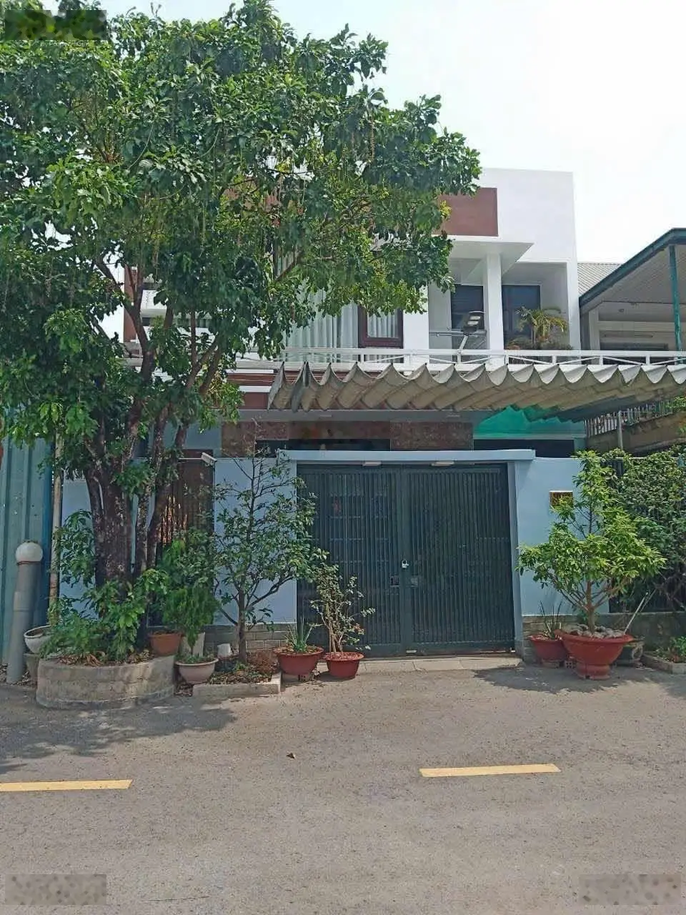 Bán gấp căn nhà biệt thự gần cầu Hoá An Phường Quang Vinh gần nhà Cây Dừa