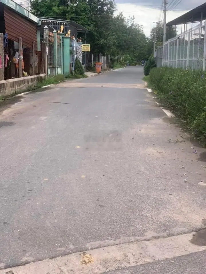 Cần Tiền Bán Đất Dĩ An 1,79t/250m2,SHR,MTĐ 6m