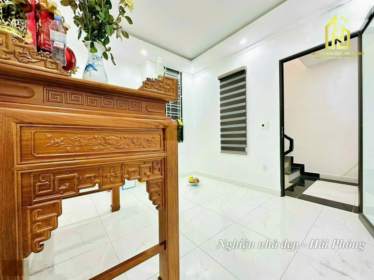 Chính chủ bán Nhà đẹp tại phố Đông Khê thông Lê Hồng Phong, ô tô đỗ cách nhà chỉ 10m.